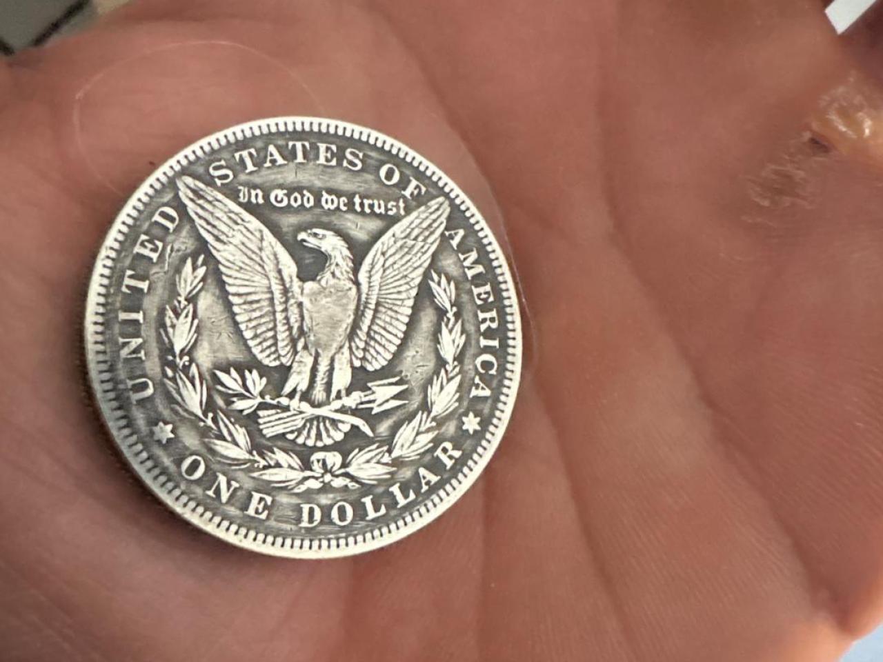 Silver dollar Morgan TUC