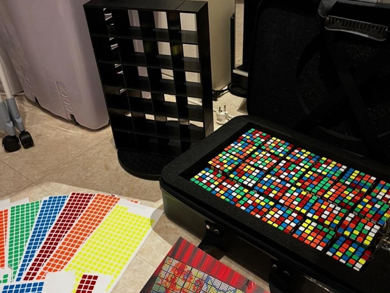 Rubik’s wall HD